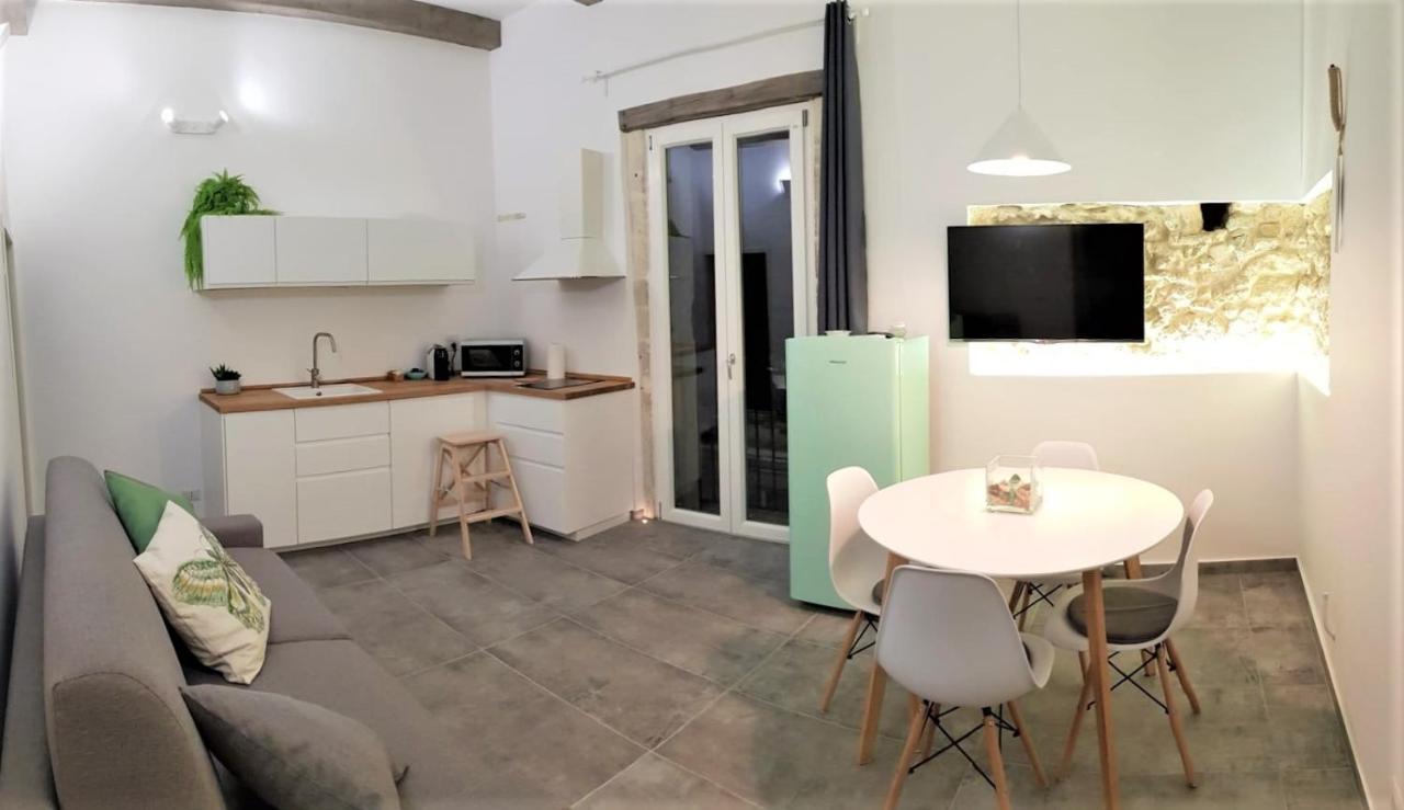 Cavour 45 - Ortigia Apartments Συρακούσες Εξωτερικό φωτογραφία